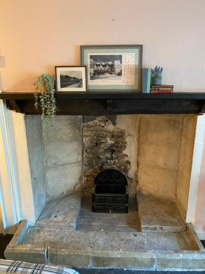 Bear Inn - Bisley Bisley  Esterno foto