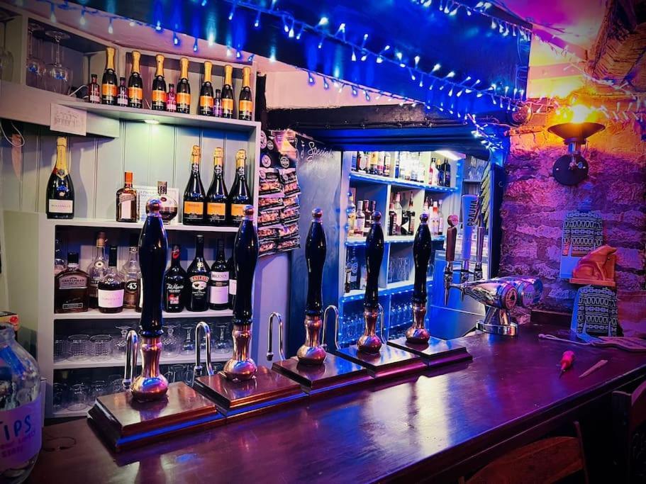 Bear Inn - Bisley Bisley  Esterno foto